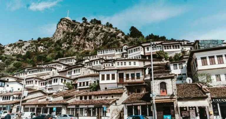 Fakte rreth Shqipërisë: Një udhëtim mes historisë dhe natyrës